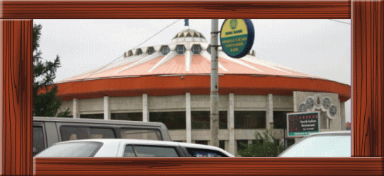 �t���[��